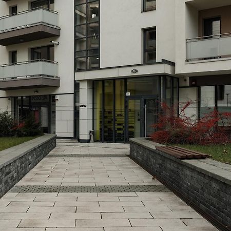 Nest Inn Stiletto Apartment Cluj-Napoca Luaran gambar