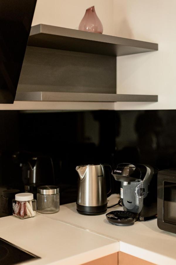 Nest Inn Stiletto Apartment Cluj-Napoca Luaran gambar