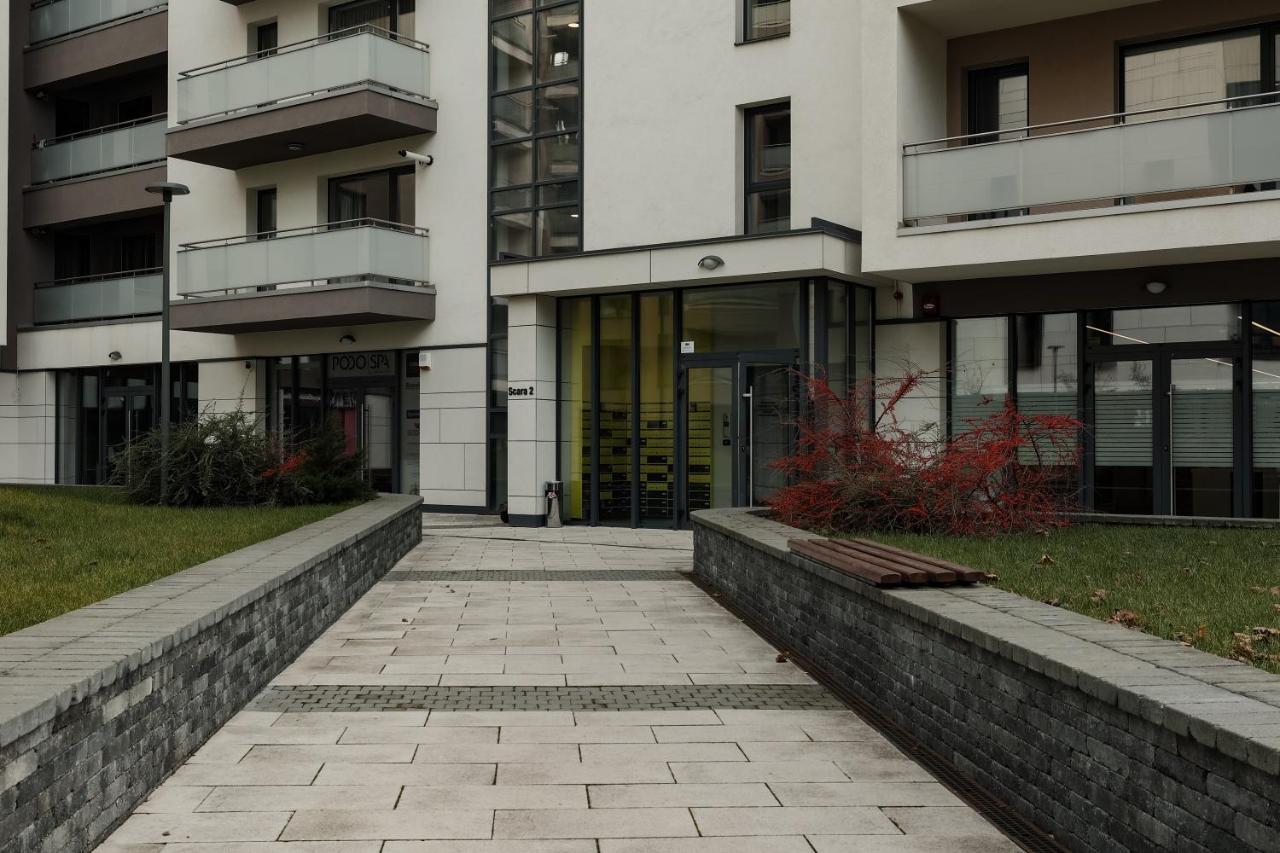 Nest Inn Stiletto Apartment Cluj-Napoca Luaran gambar