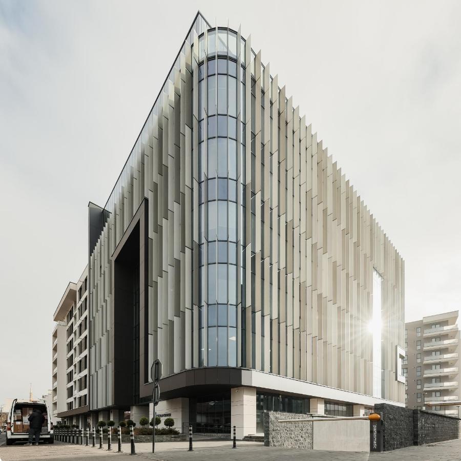 Nest Inn Stiletto Apartment Cluj-Napoca Luaran gambar